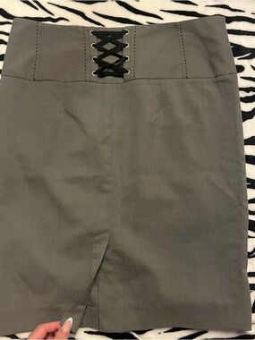 Candie's Gray Waistband with Pink Logo Label